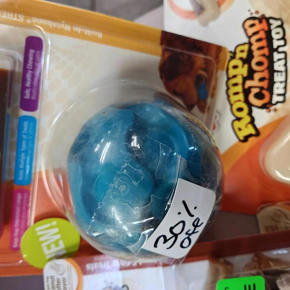 Ball  Treat Toy  Chewer Nylabone Dog Chew set Brand New